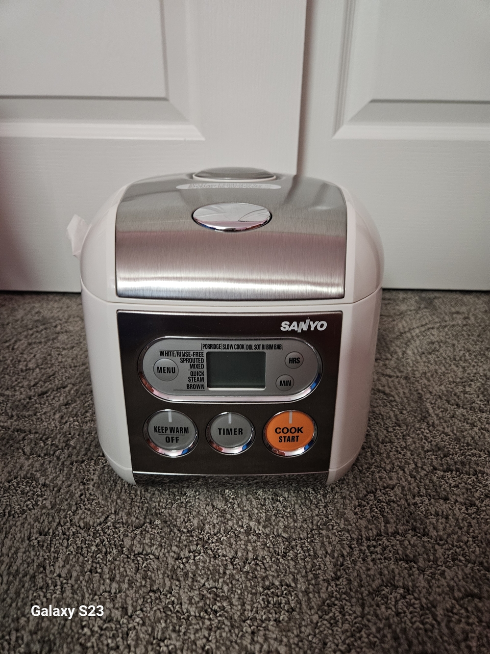 Sanyo - Micom Rice Cooker & Steamer - Off White 5 CUP ECJ-F50S